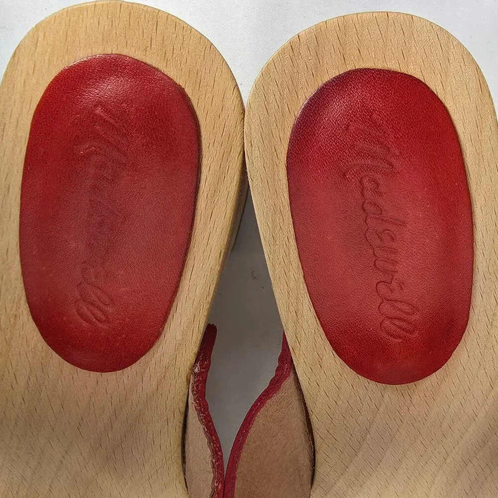 MADEWELL WOMEN'S CLARA RED LEATHER CLOG SANDALS – SIZE 7 – WOOD BLOCK HEELS